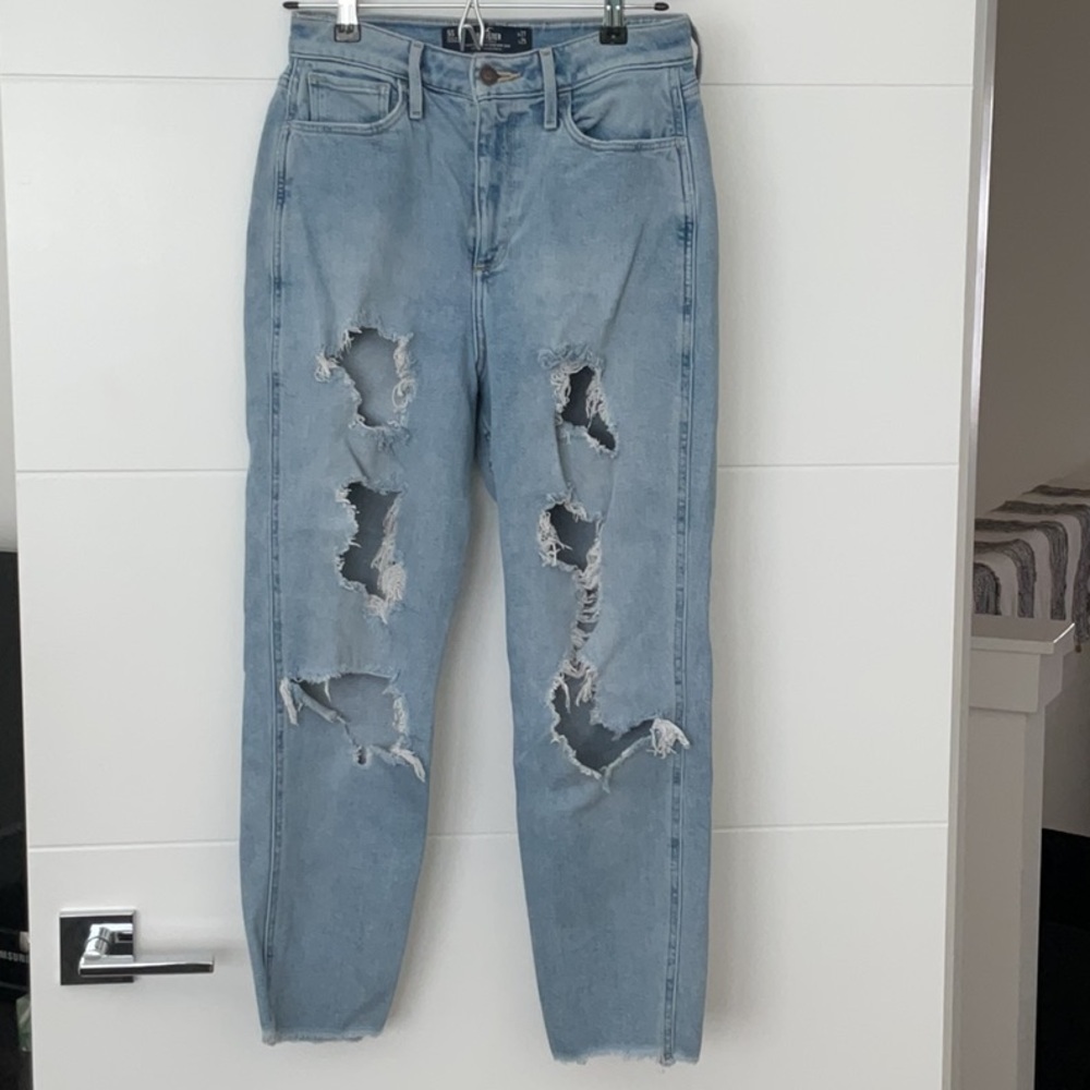 Hollister Blue Boyfriend Jeans Distressed Relaxed Fit